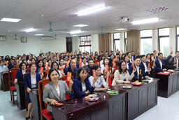 <a href="/danh-cho-khach-hang" title="Dành cho khách hàng" rel="dofollow">KHÁM CHỮA BỆNH</a>