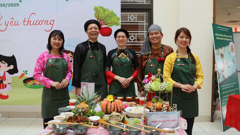 BỆNH VIỆN Y HỌC CỔ TRUYỀN TỈNH LÀO CAI TỔ CHỨC HỘI THI NẤU ĂN CHÀO MỪNG NGÀY PHỤ NỮ VIỆT NAM 20/10