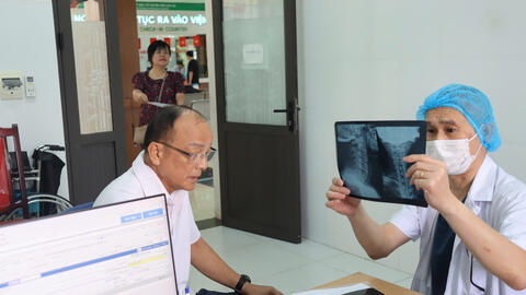 KHÁM BỆNH CÙNG CHUYÊN GIA BỆNH VIỆN THỂ THAO VIỆT NAM TẠI BỆNH VIỆN Y HỌC CỔ TRUYỀN TỈNH LÀO CAI