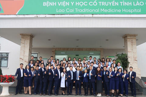 BỆNH VIỆN Y HỌC CỔ TRUYỀN LÀO CAI KHAI XUÂN ẤT TỴ NĂM 2025: KHỞI ĐẦU MỚI VỚI NIỀM TIN VÀ SỨC KHỎE