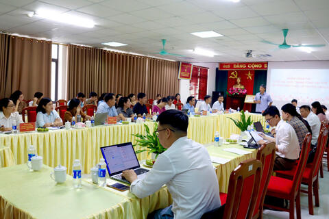 ĐOÀN CÔNG TÁC CỦA SỞ Y TẾ KIỂM TRA THỰC TRẠNG CÔNG TÁC Y TẾ TẠI BỆNH VIỆN Y HỌC CỔ TRUYỀN TỈNH LÀO CAI